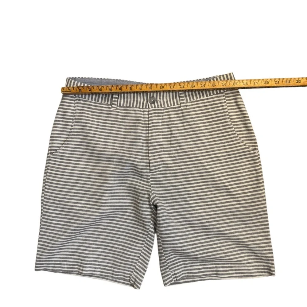 Tahari Stripe Shorts Size 34 Gray White Linen Cotton Seersucker